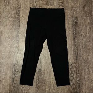 Victoria’s Secret PINK Cropped Leggings